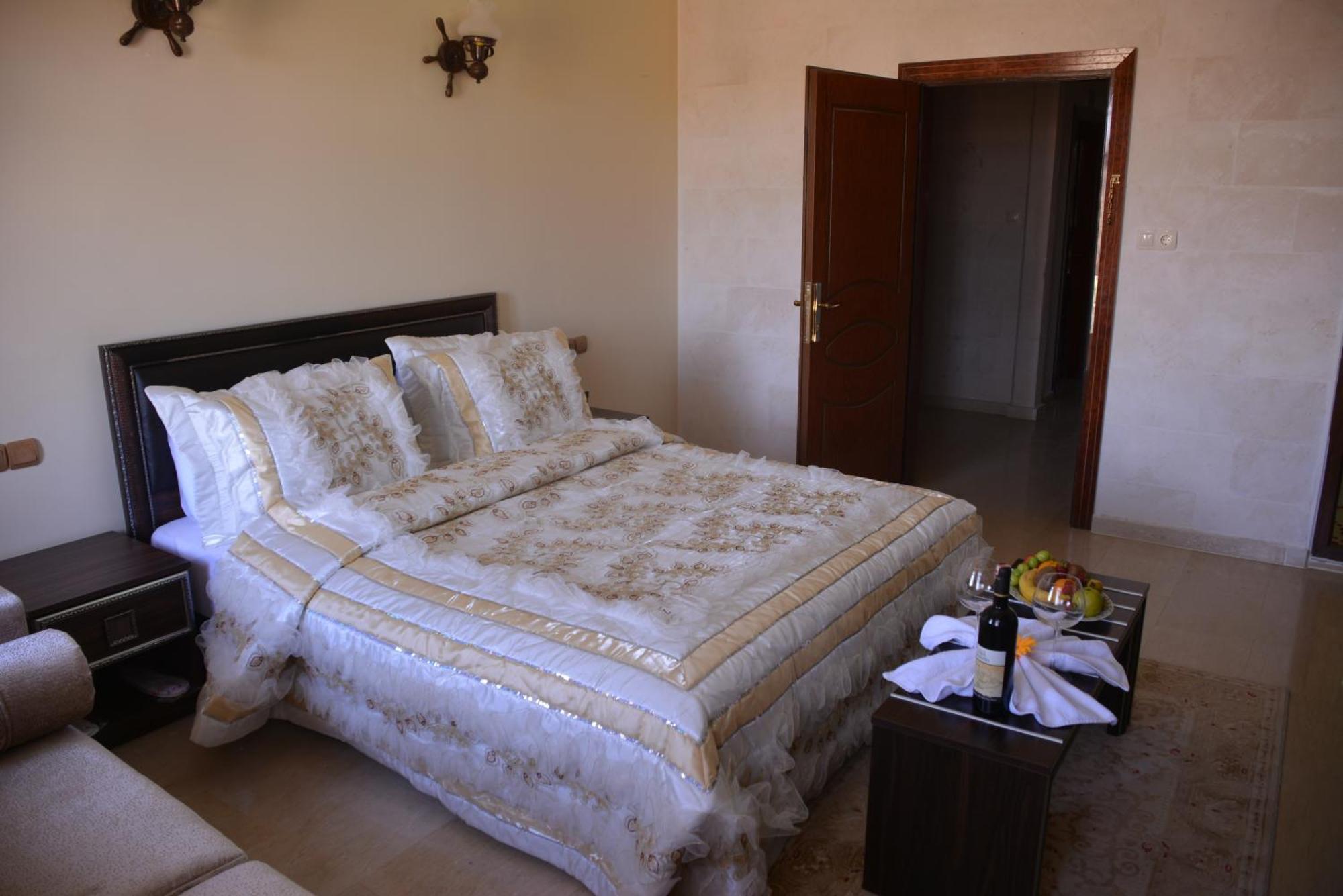 Turabdin Hotel Мидьят Номер фото