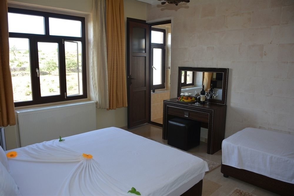 Turabdin Hotel Мидьят Экстерьер фото