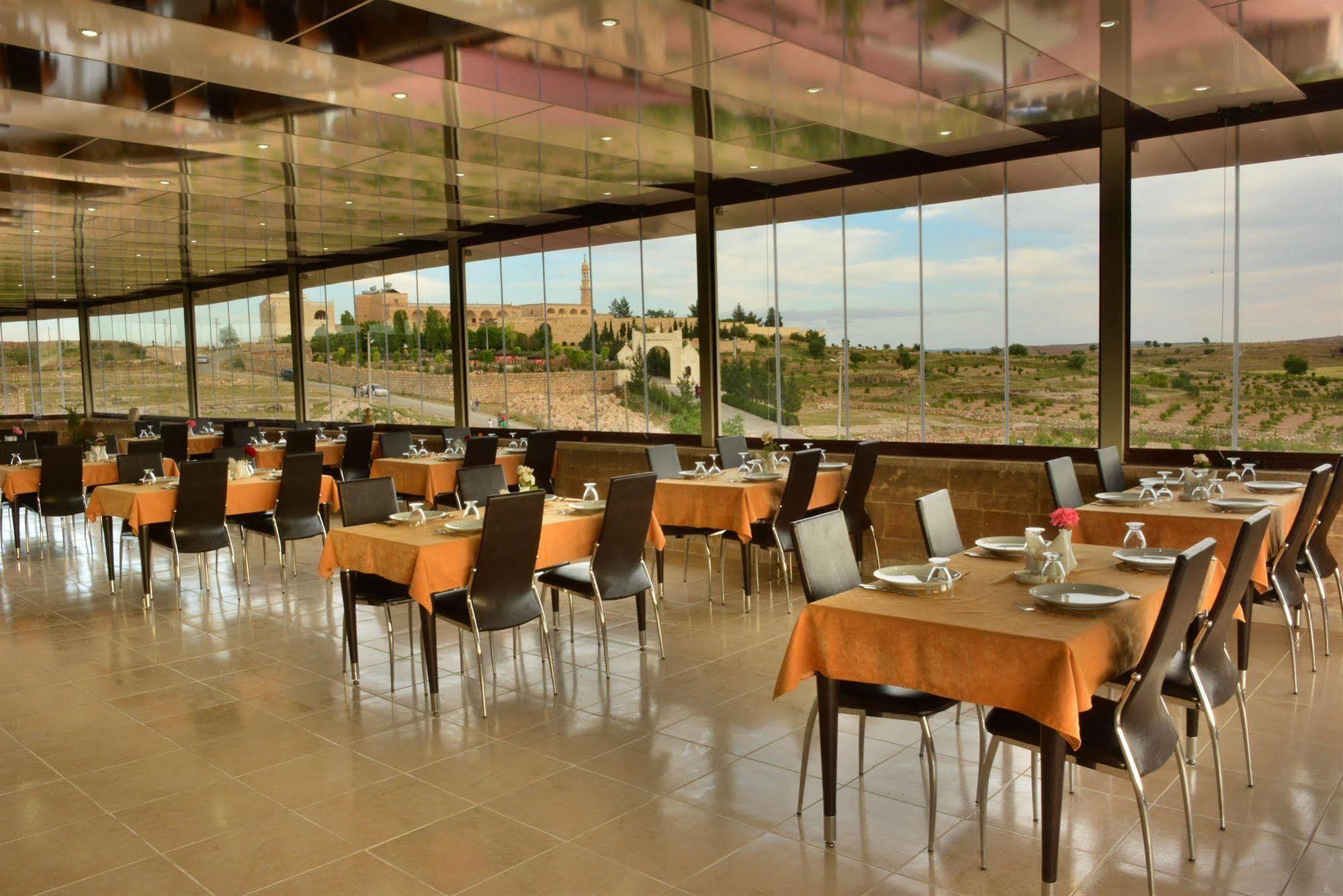 Turabdin Hotel Мидьят Экстерьер фото