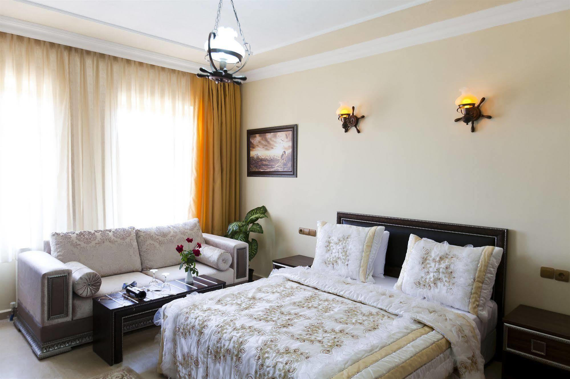 Turabdin Hotel Мидьят Экстерьер фото